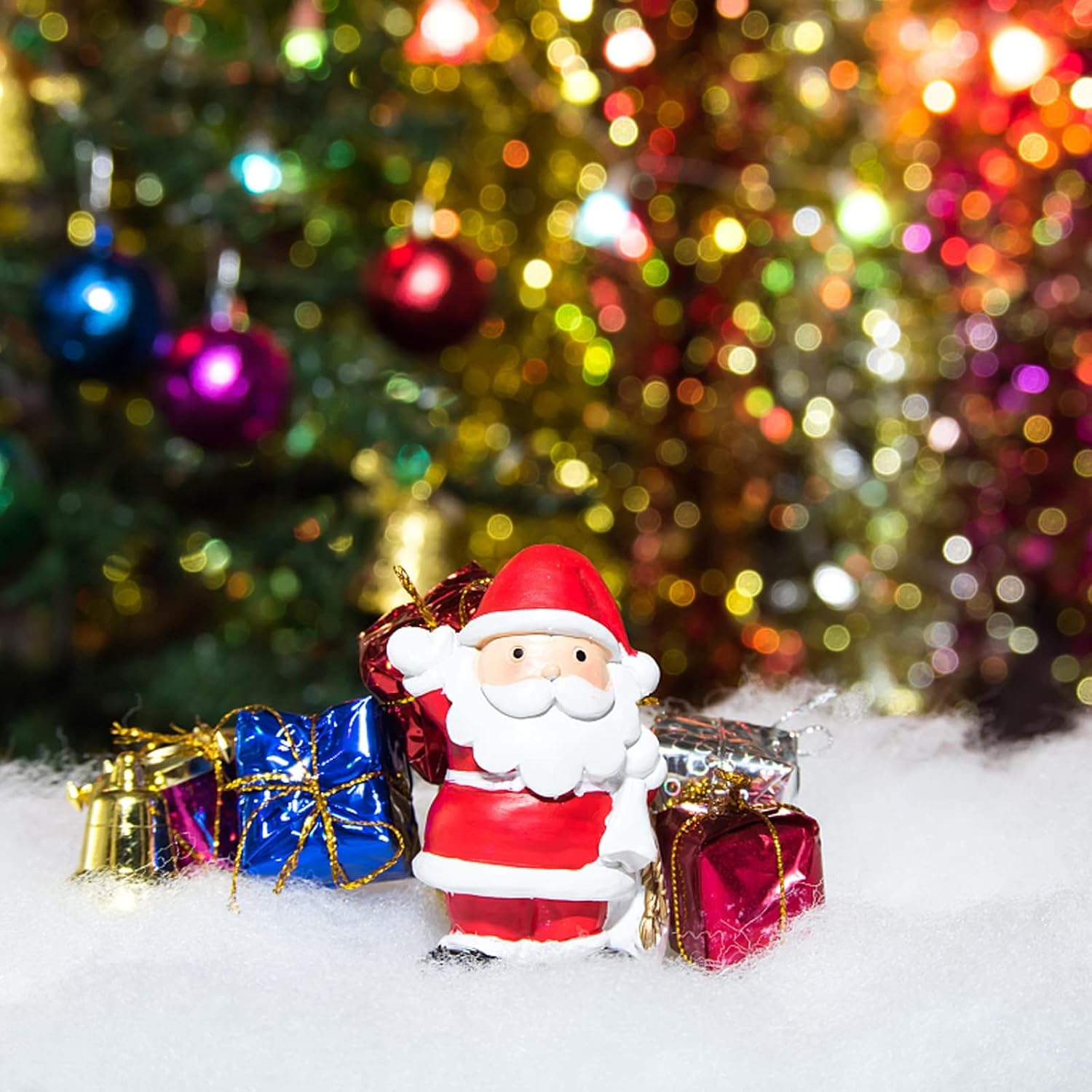 Apragaz Christmas Fake Snow Decoration, Fiber Artificial Cotton Snow Fluff Decor, Flame Resistant Flexible Indoor Snow Blanket for Winter Village